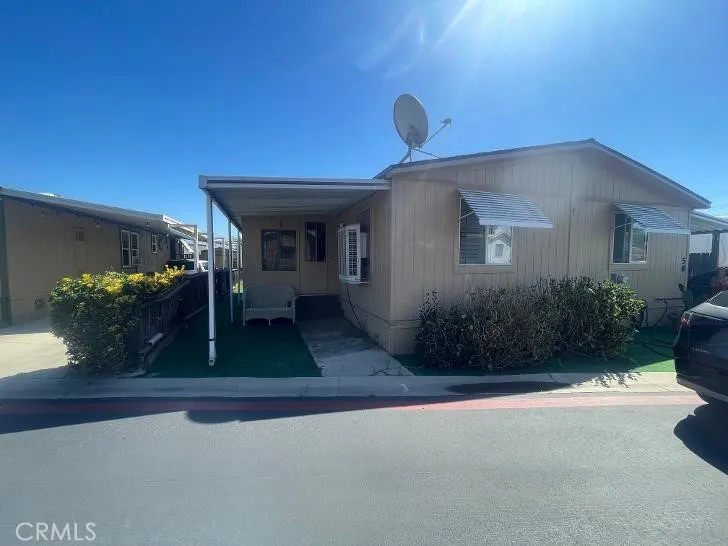2930 Rialto Rialto, CA 92376