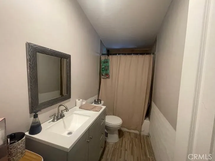2930 Rialto Rialto, CA 92376