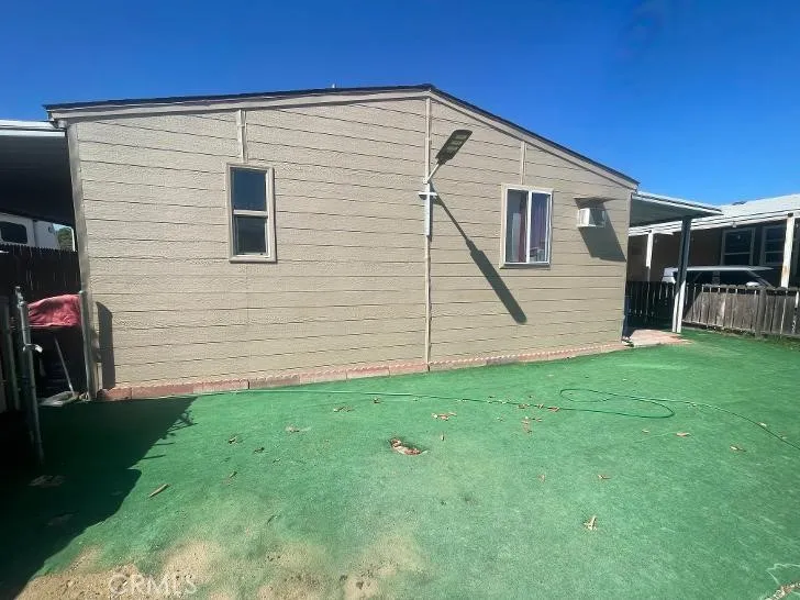 2930 Rialto Rialto, CA 92376