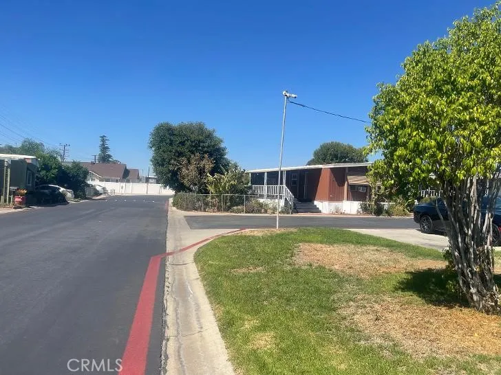 2930 Rialto Rialto, CA 92376
