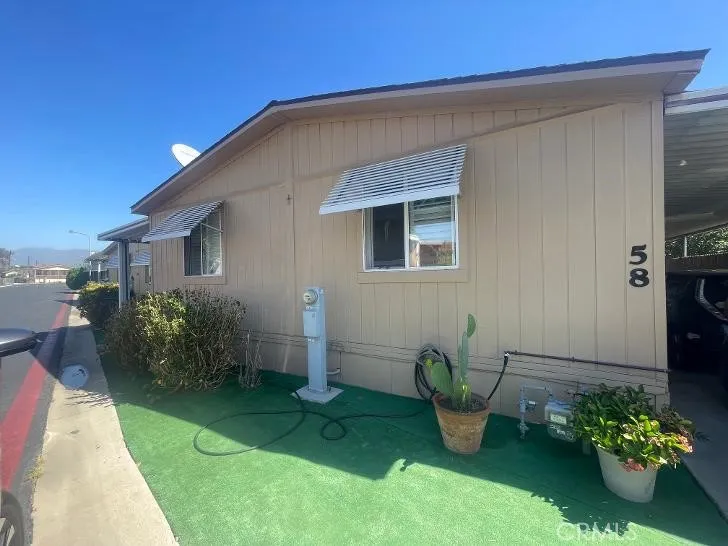 2930 Rialto Rialto, CA 92376