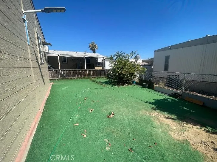 2930 Rialto Rialto, CA 92376