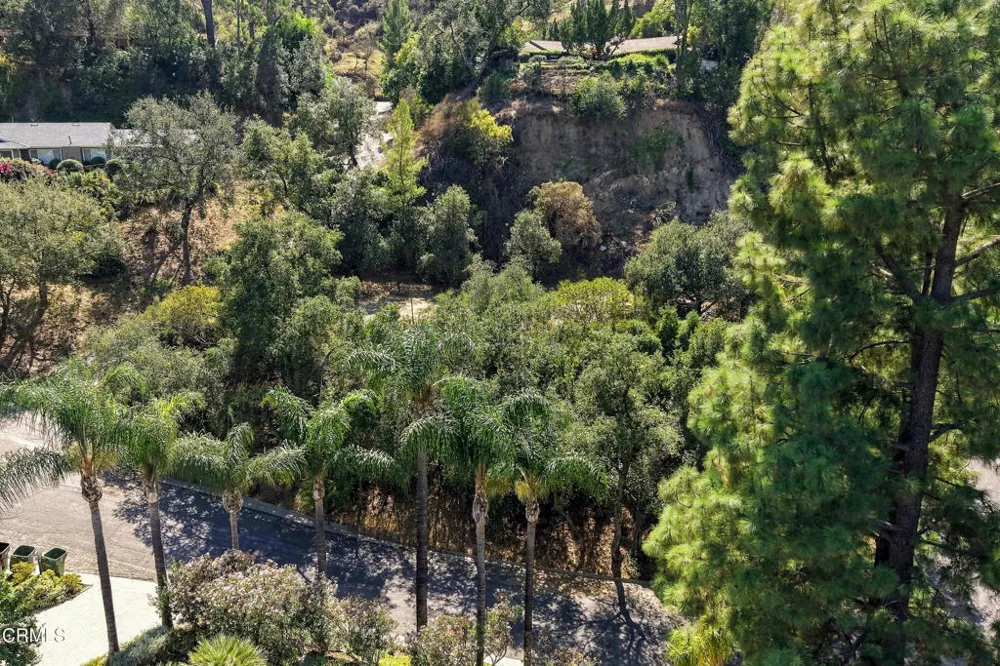1220 Flintridge Circle La Canada Flintridge, CA 91011