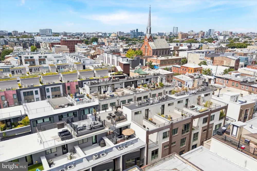 610 BODINE STREET Philadelphia, PA 19123