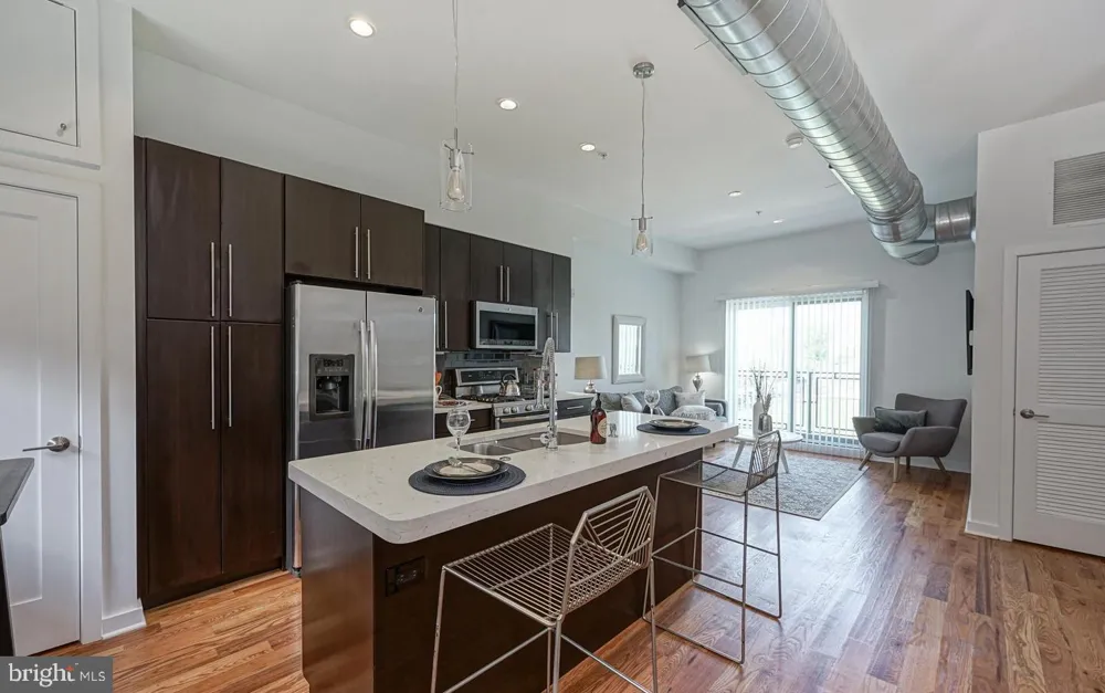 1247 E COLUMBIA AVENUE E #30 Philadelphia, PA 19125
