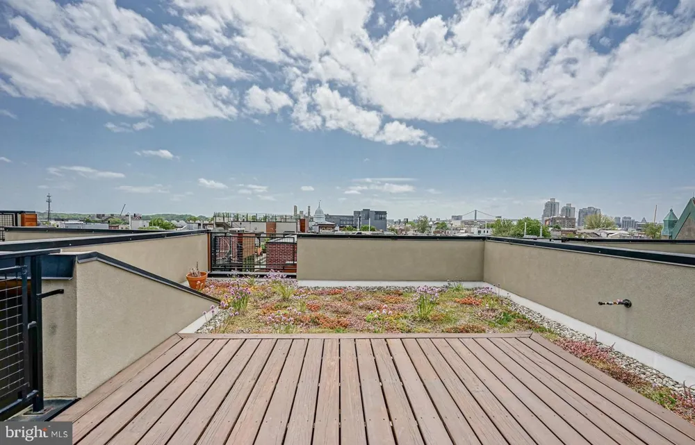 1247 E COLUMBIA AVENUE E #30 Philadelphia, PA 19125