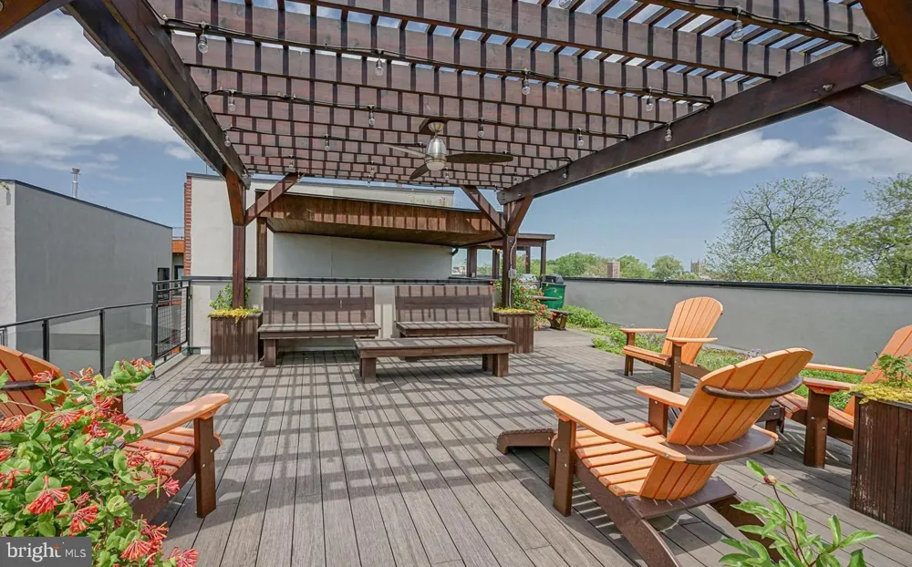 1247 E COLUMBIA AVENUE E #30 Philadelphia, PA 19125