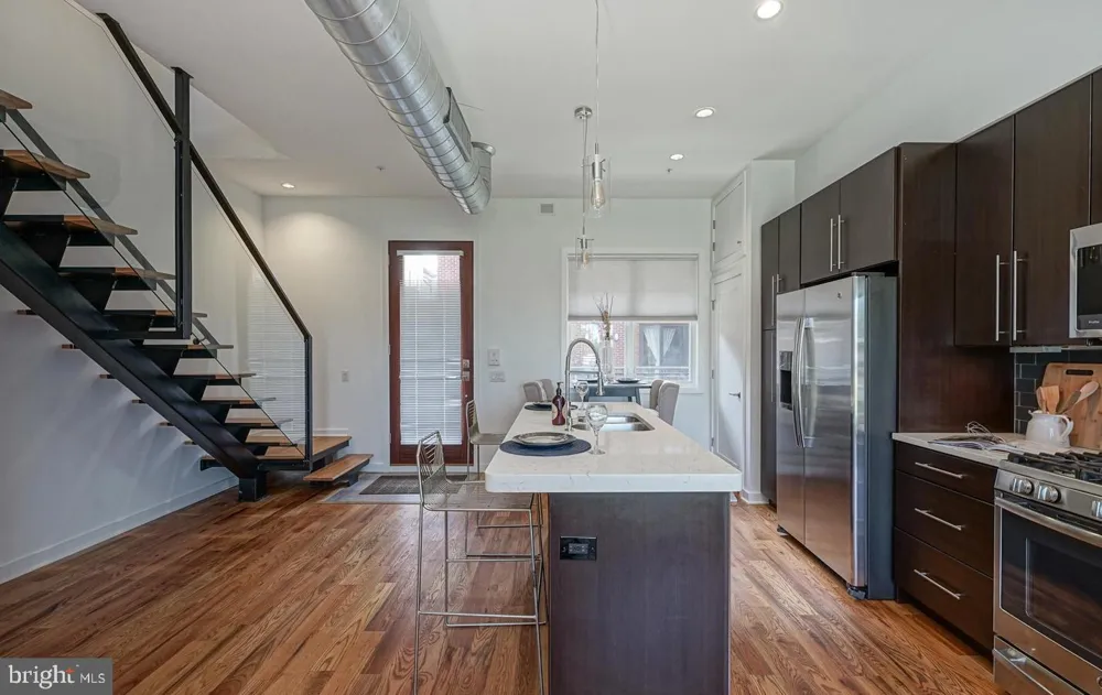 1247 E COLUMBIA AVENUE E #30 Philadelphia, PA 19125