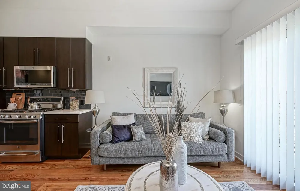 1247 E COLUMBIA AVENUE E #30 Philadelphia, PA 19125