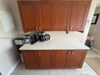 250 180th Dr #455 Sunny Isles Beach, FL 33160