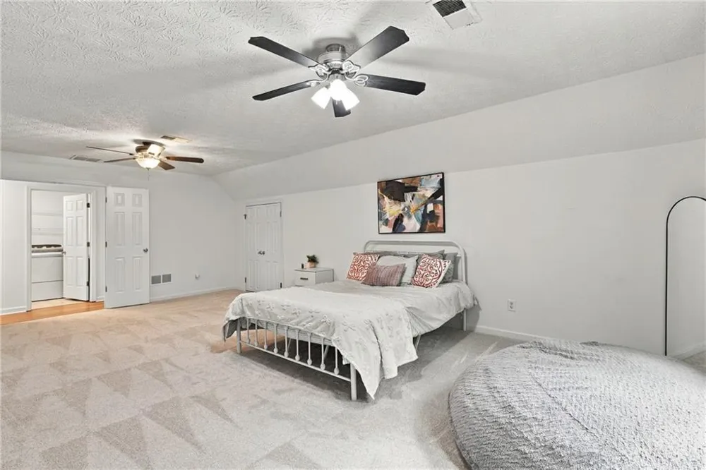 334 Justin Drive Woodstock, GA 30188