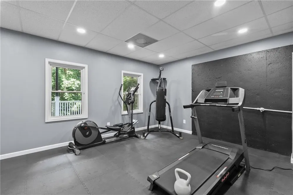 334 Justin Drive Woodstock, GA 30188