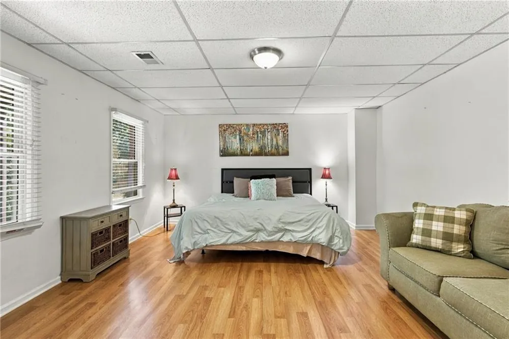 334 Justin Drive Woodstock, GA 30188