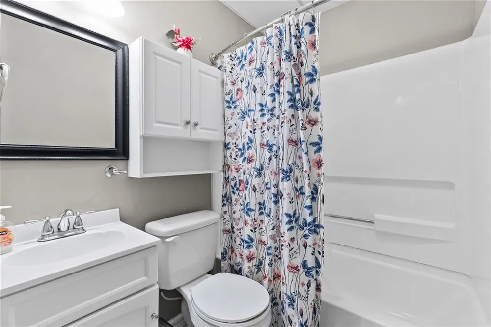 334 Justin Drive Woodstock, GA 30188