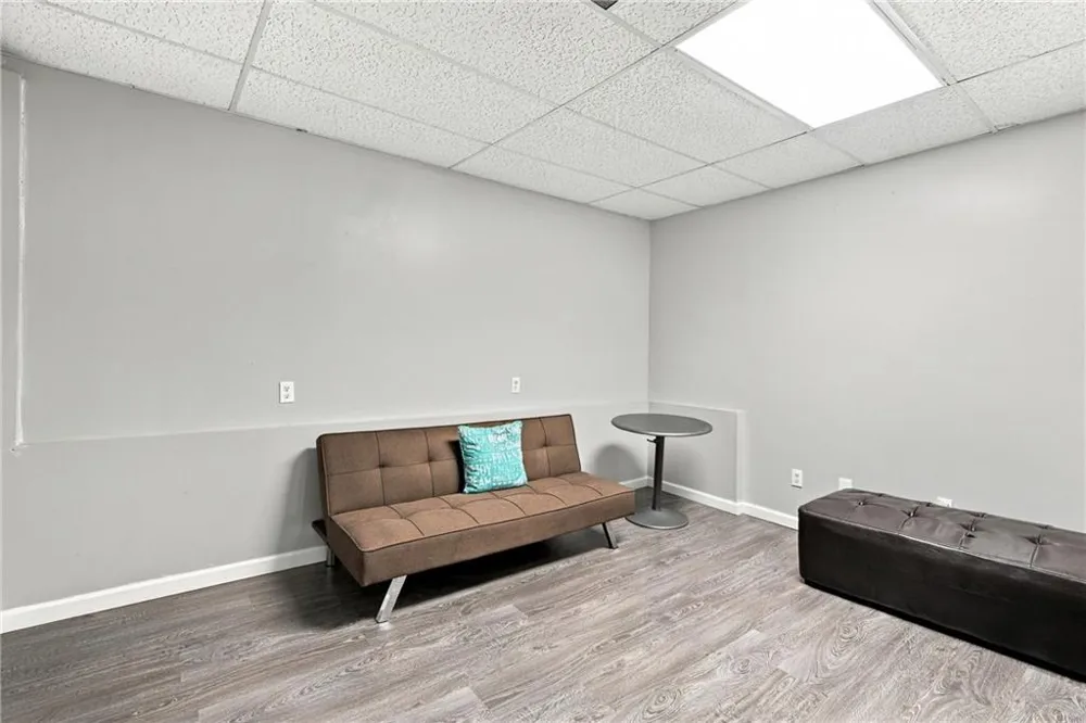 334 Justin Drive Woodstock, GA 30188