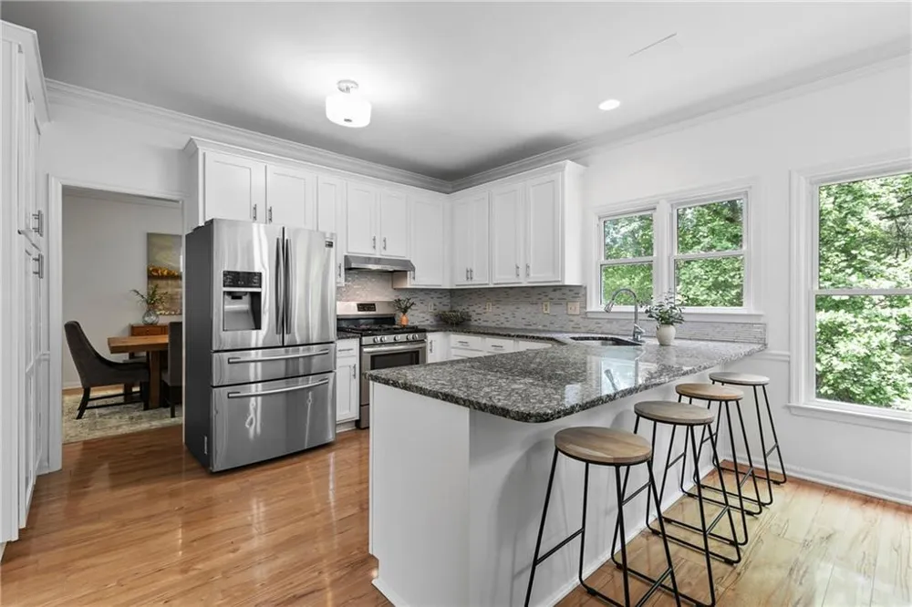 334 Justin Drive Woodstock, GA 30188