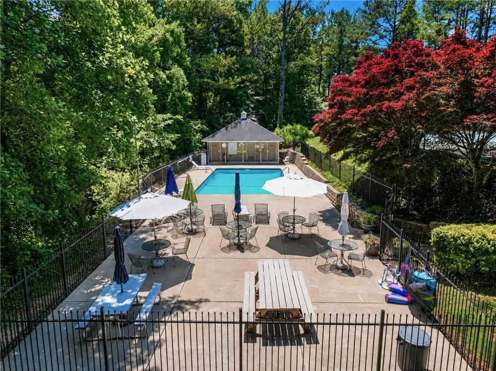 334 Justin Drive Woodstock, GA 30188