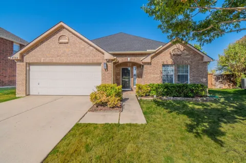 2744 Winterberry Lane