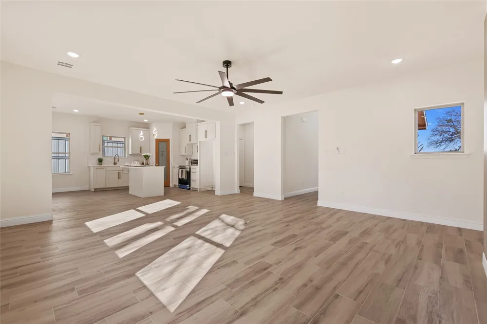 1608 Avenue D Fort Worth, TX 76104