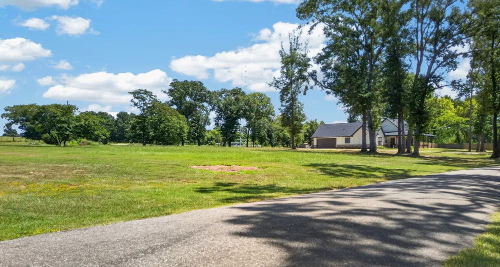 222 CR 3505 Bullard, TX 75757