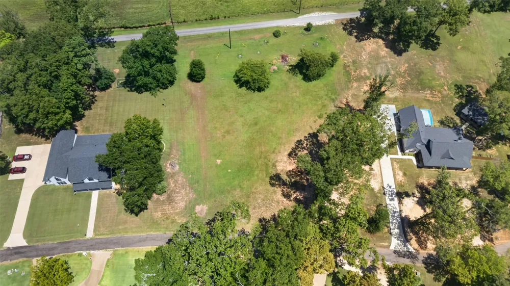 222 CR 3505 Bullard, TX 75757