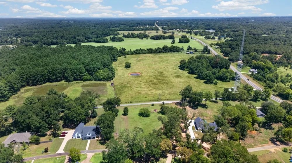 222 CR 3505 Bullard, TX 75757