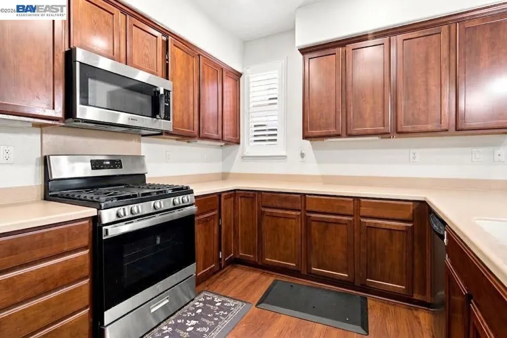44 S Alonsa Ln Mountain House, CA 95391