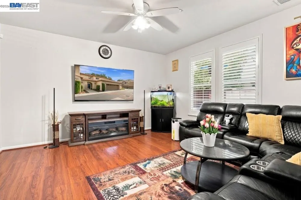 44 S Alonsa Ln Mountain House, CA 95391