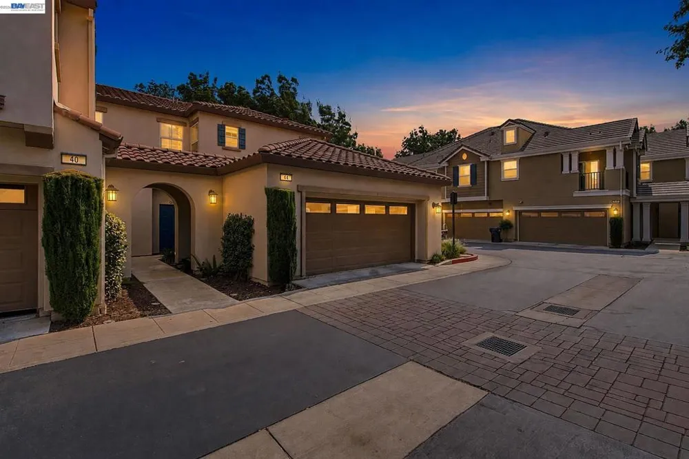 44 S Alonsa Ln Mountain House, CA 95391