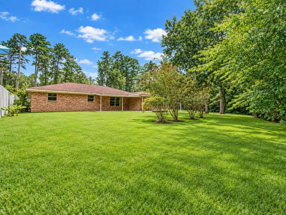26221 Peach Creek Drive New Caney, TX 77357