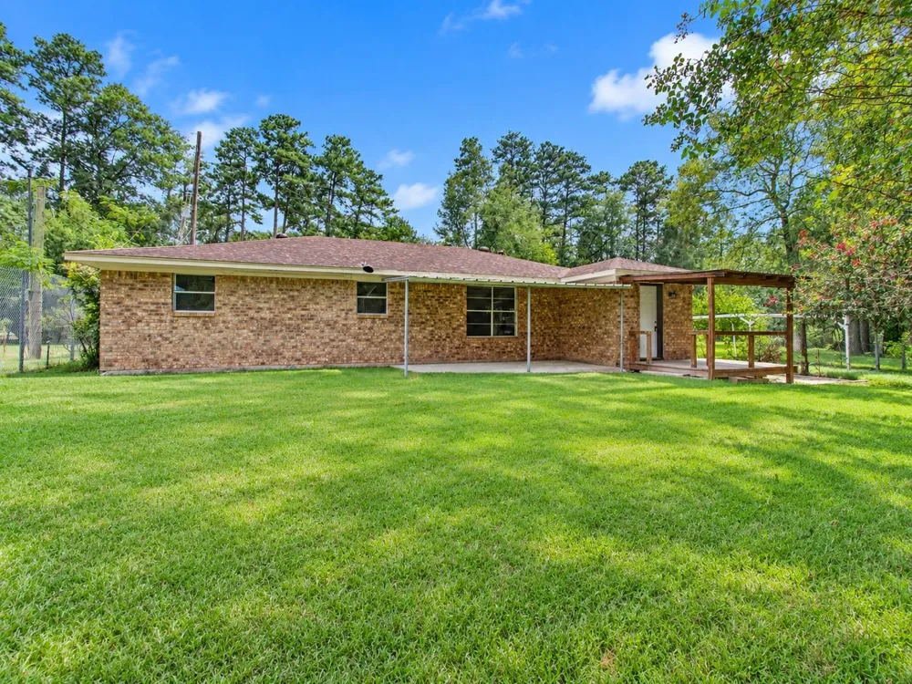 26221 Peach Creek Drive New Caney, TX 77357