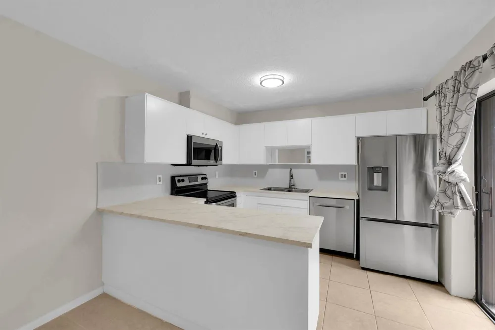 5857 SE Windsong Lane #806 Stuart, FL 34997