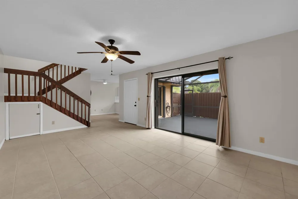 5857 SE Windsong Lane #806 Stuart, FL 34997