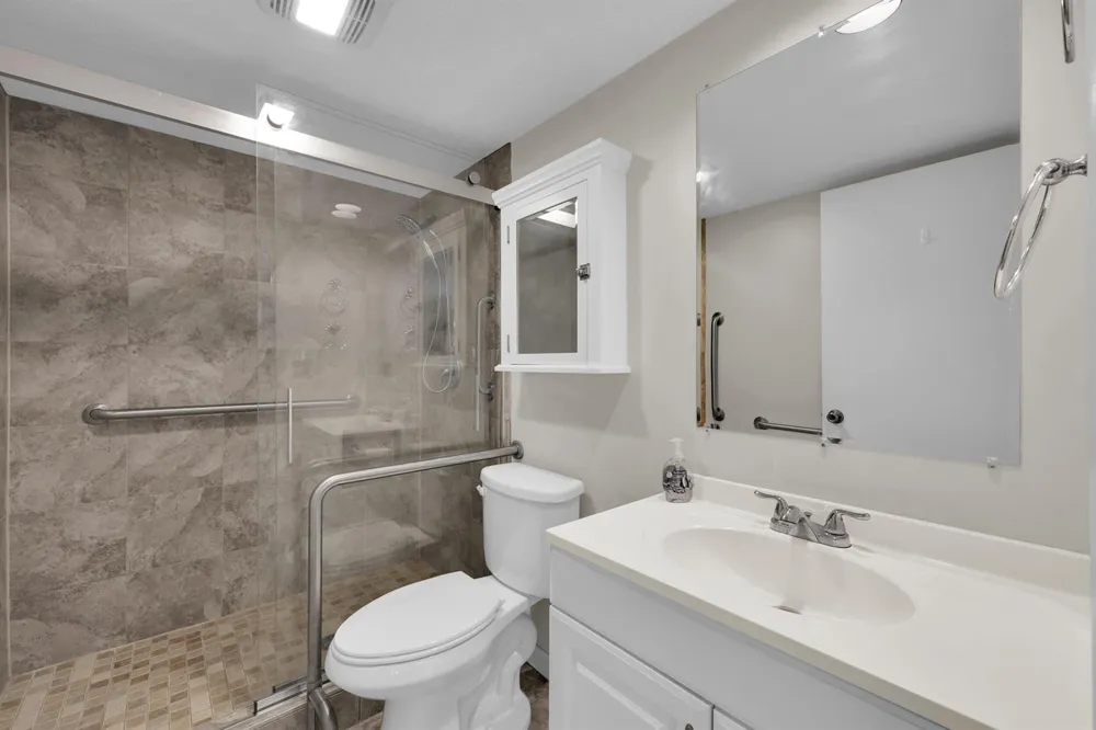 5857 SE Windsong Lane #806 Stuart, FL 34997