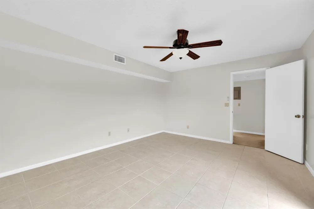 5857 SE Windsong Lane #806 Stuart, FL 34997