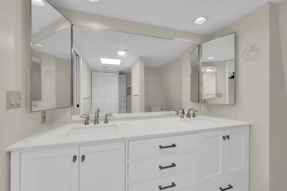 5857 SE Windsong Lane #806 Stuart, FL 34997