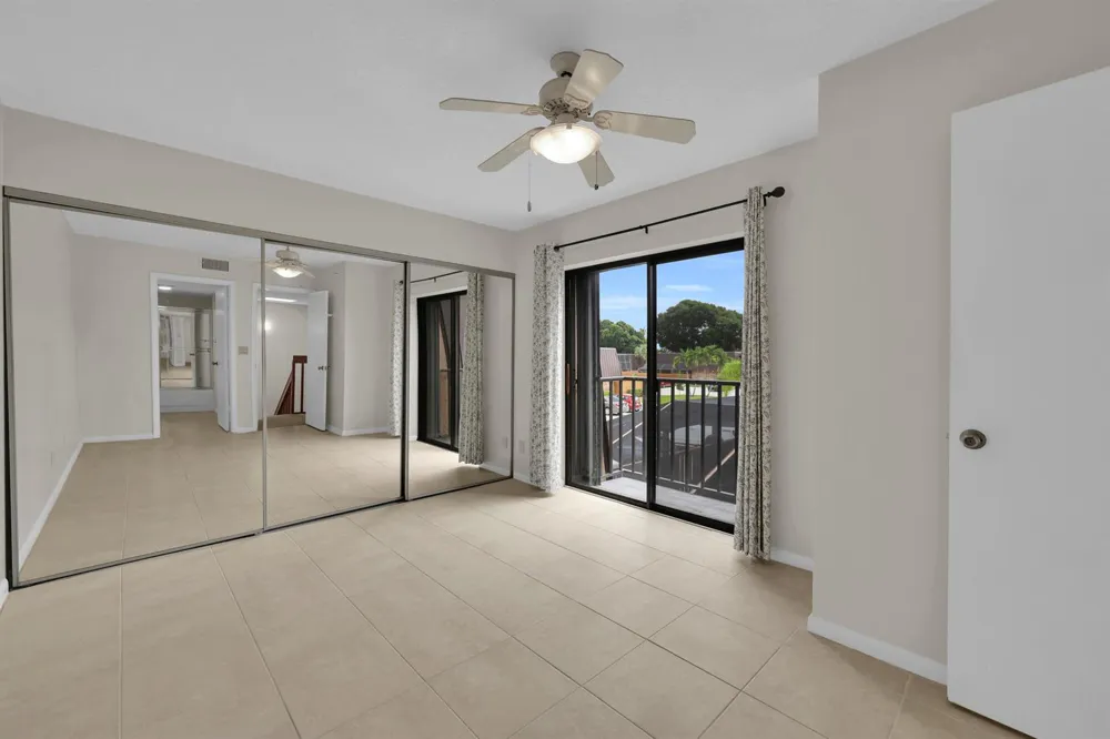 5857 SE Windsong Lane #806 Stuart, FL 34997
