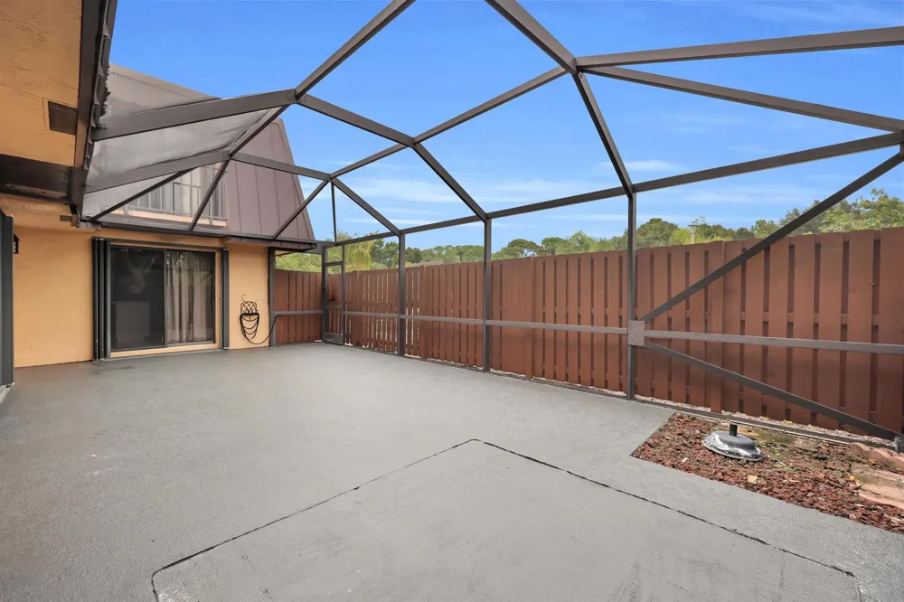 5857 SE Windsong Lane #806 Stuart, FL 34997