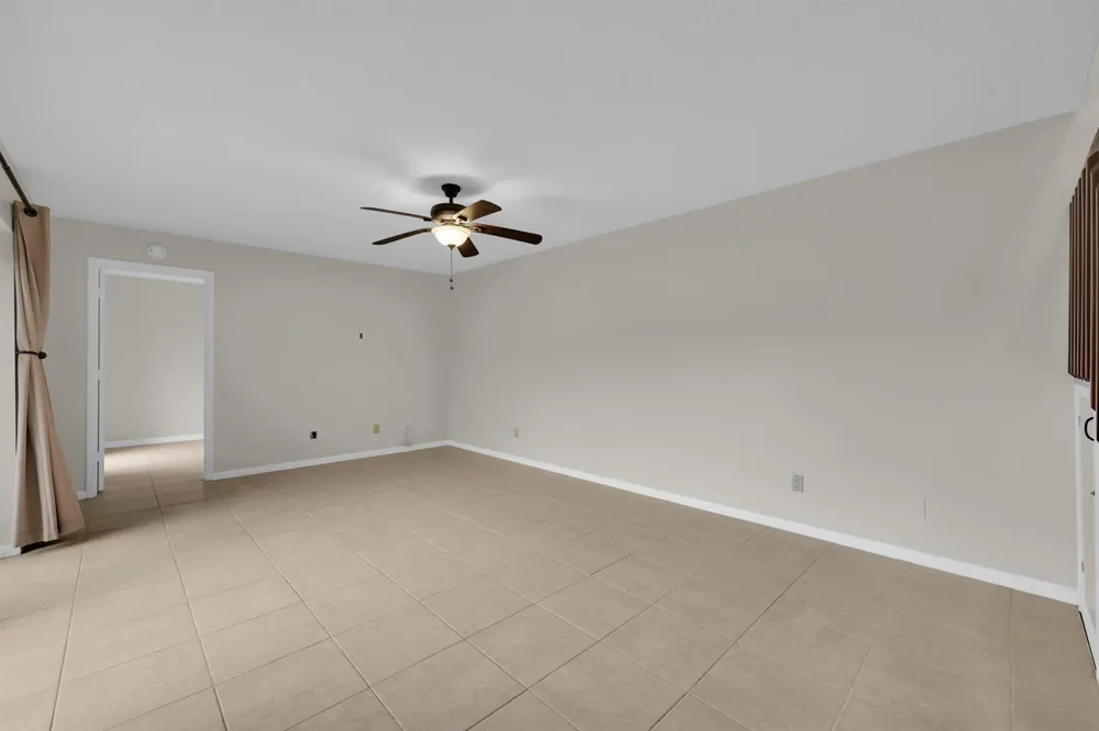 5857 SE Windsong Lane #806 Stuart, FL 34997