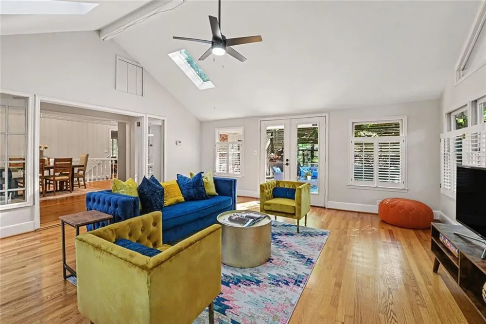 905 Homewood Court Decatur, GA 30033