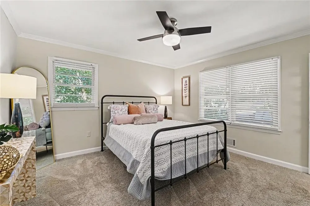 905 Homewood Court Decatur, GA 30033