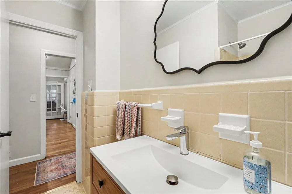 905 Homewood Court Decatur, GA 30033