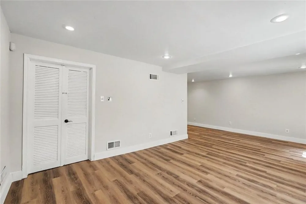 905 Homewood Court Decatur, GA 30033