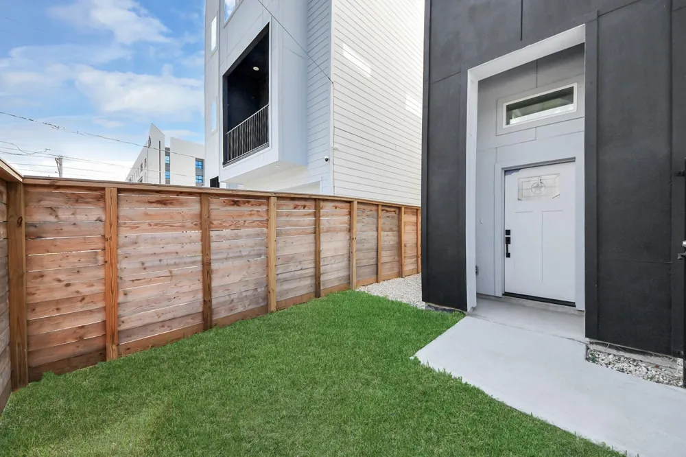 3464 Bremond Street Houston, TX 77004