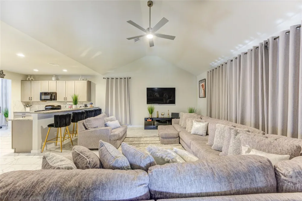 1565 Dawn Harbor Drive Katy, TX 77493