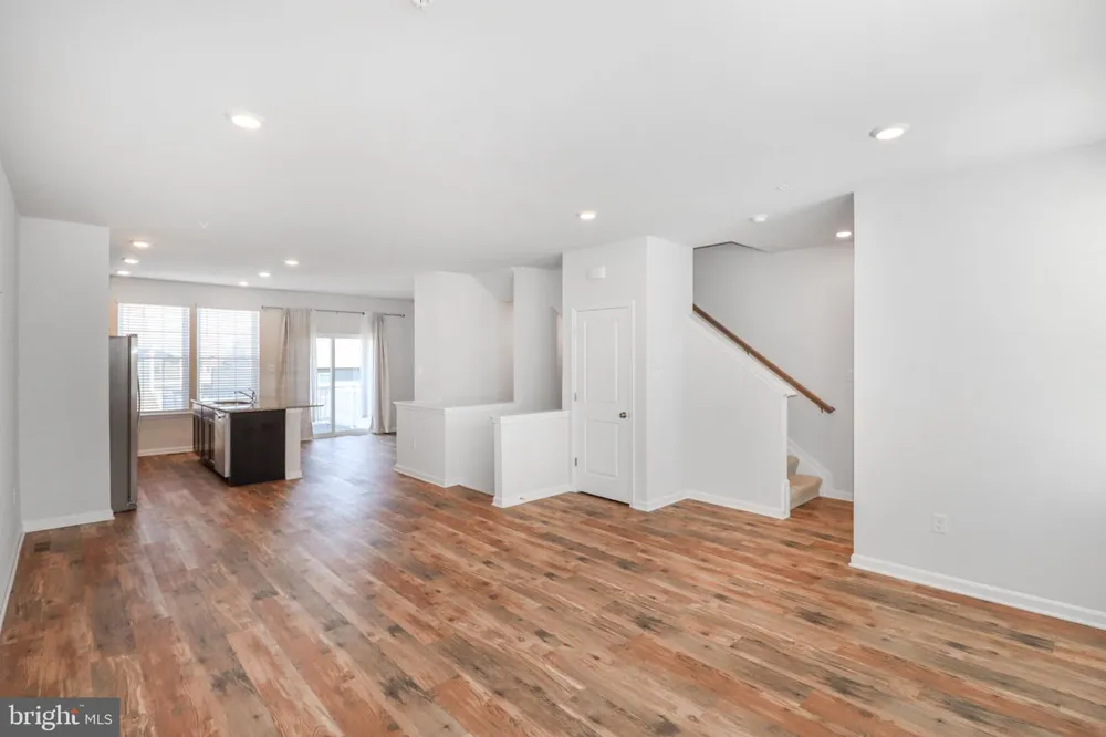 1253 APOLLO DRIVE Frederick, MD 21702