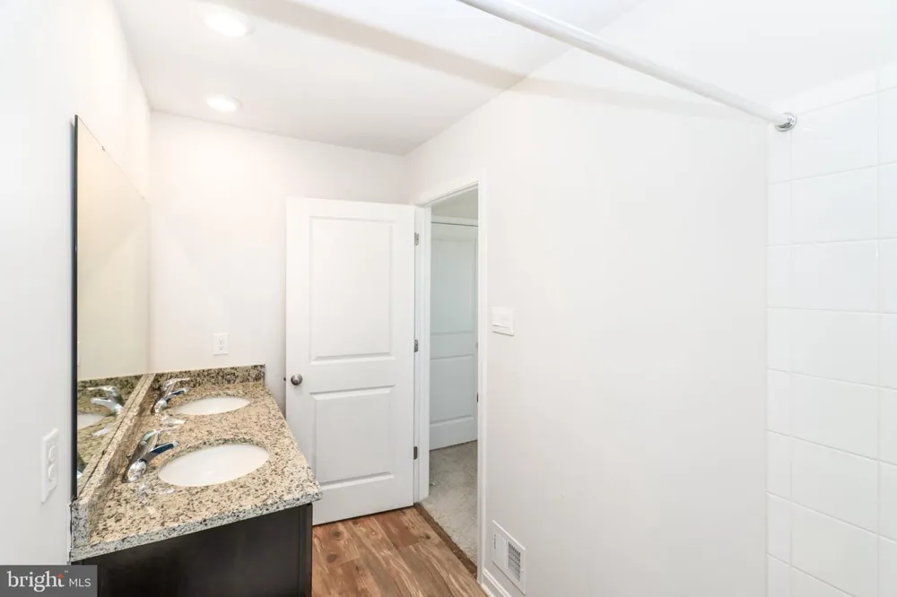 1253 APOLLO DRIVE Frederick, MD 21702
