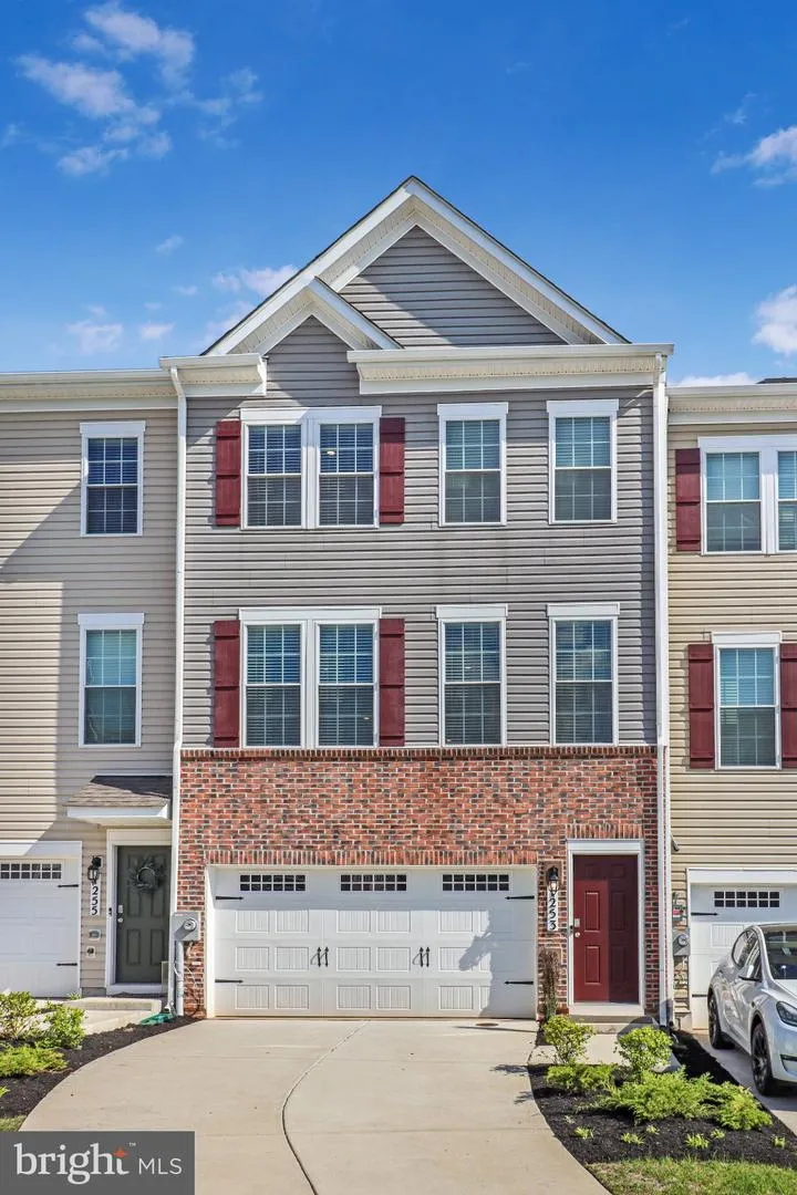 1253 APOLLO DRIVE Frederick, MD 21702