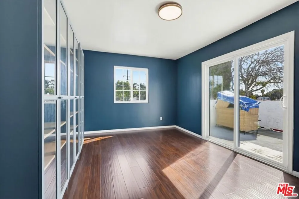 2200 Easy Avenue Long Beach, CA 90810