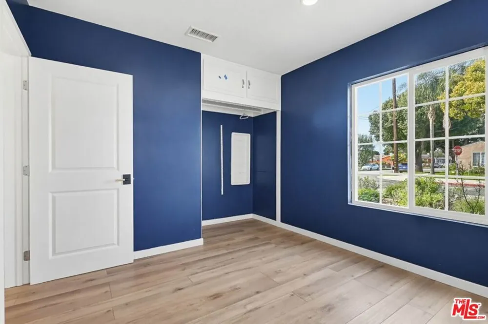 2200 Easy Avenue Long Beach, CA 90810